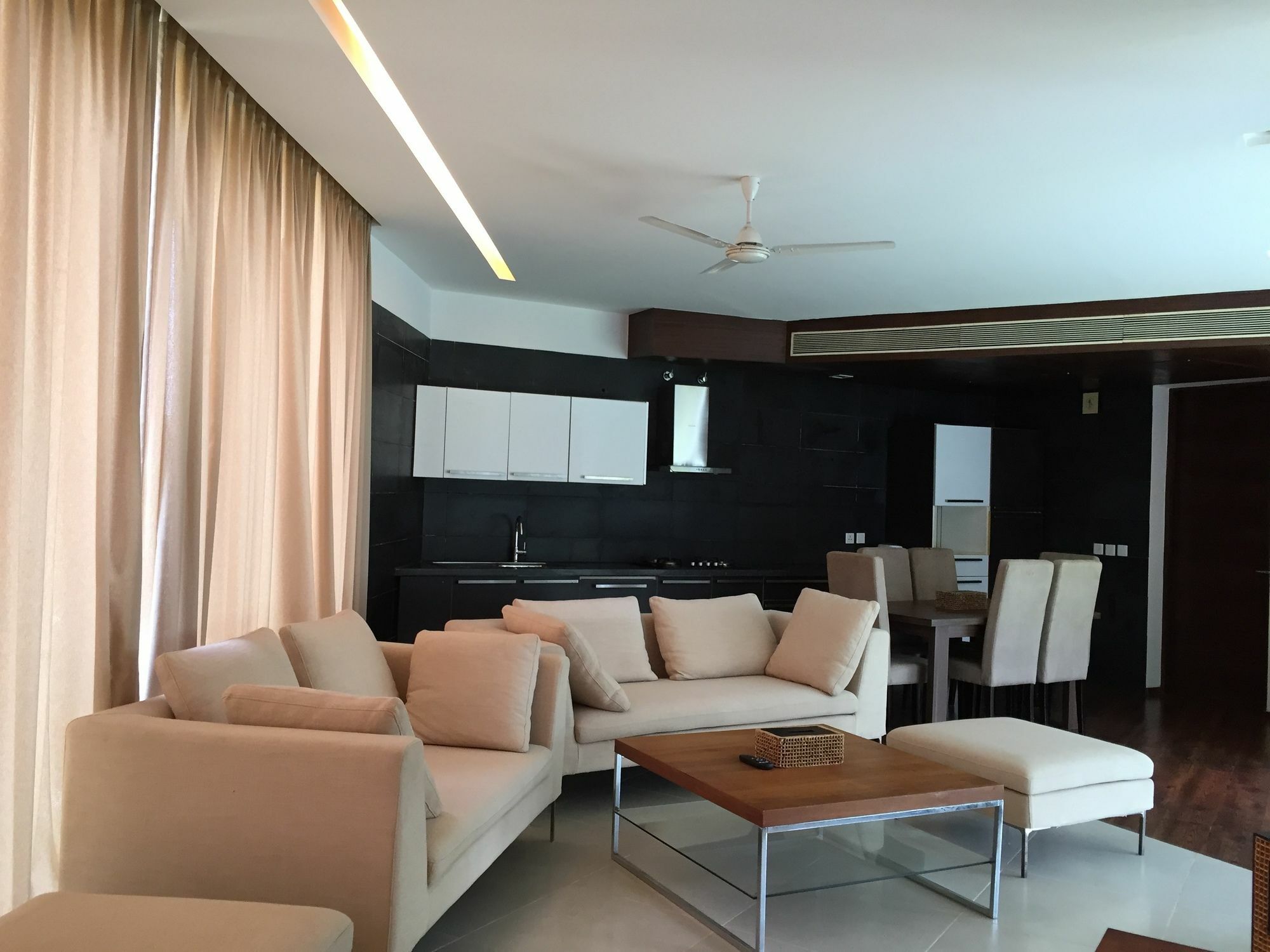 Calem Grove Hotel Кандолим Екстериор снимка